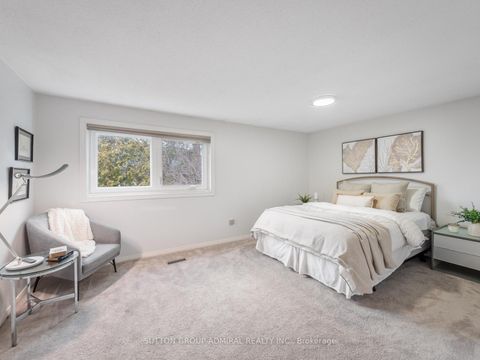 Photo 20 at 218 Mullen Drive, Brownridge, Vaughan