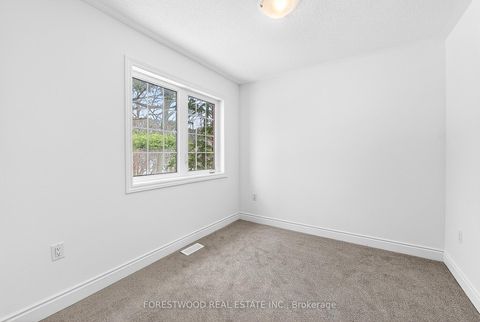 Photo 34 at 17 Deer Creek Court, Centennial Scarborough, Toronto