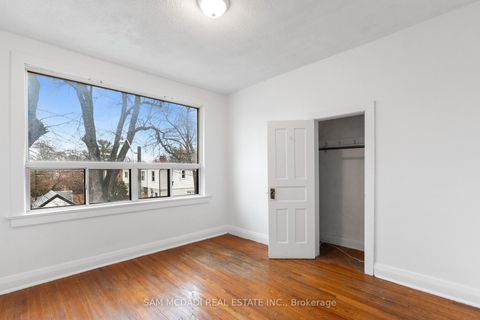 Photo 15 at 259 Milverton Boulevard, Danforth, Toronto