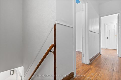 Photo 16 at 259 Milverton Boulevard, Danforth, Toronto