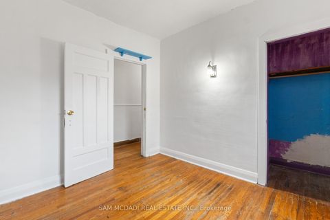 Photo 17 at 259 Milverton Boulevard, Danforth, Toronto