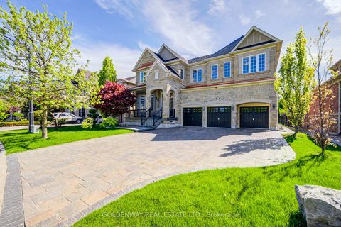 Photo 1 at 229 Hunterwood Chase, Rural Vaughan, Vaughan