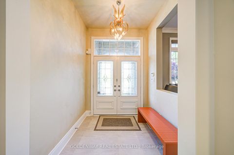 Photo 2 at 229 Hunterwood Chase, Rural Vaughan, Vaughan