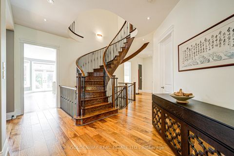 Photo 9 at 229 Hunterwood Chase, Rural Vaughan, Vaughan