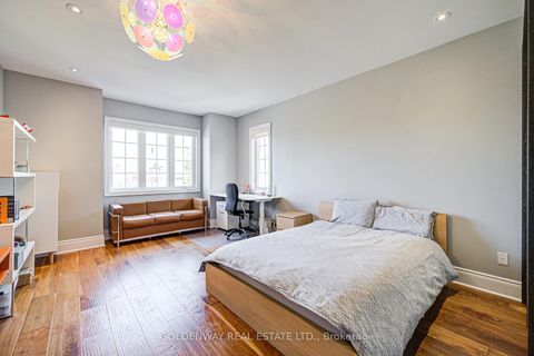 Photo 23 at 229 Hunterwood Chase, Rural Vaughan, Vaughan