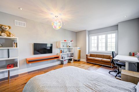 Photo 25 at 229 Hunterwood Chase, Rural Vaughan, Vaughan