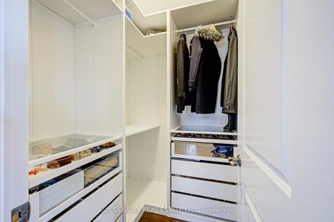 Photo 27 at 229 Hunterwood Chase, Rural Vaughan, Vaughan