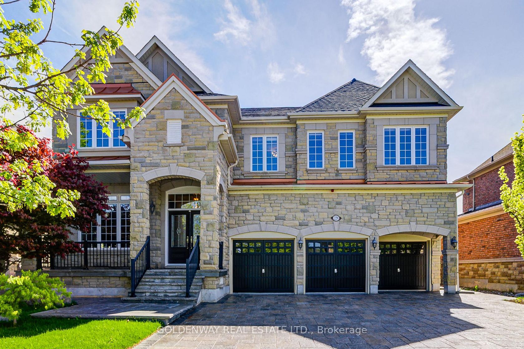 229 Hunterwood Chase, Rural Vaughan, Vaughan 
