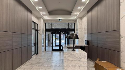 Photo 7 at 703 - 393 King Street W, Waterfront Communities C1, Toronto