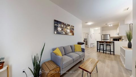 Photo 16 at 703 - 393 King Street W, Waterfront Communities C1, Toronto