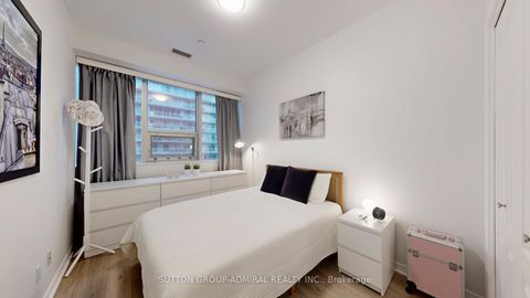 Photo 23 at 703 - 393 King Street W, Waterfront Communities C1, Toronto
