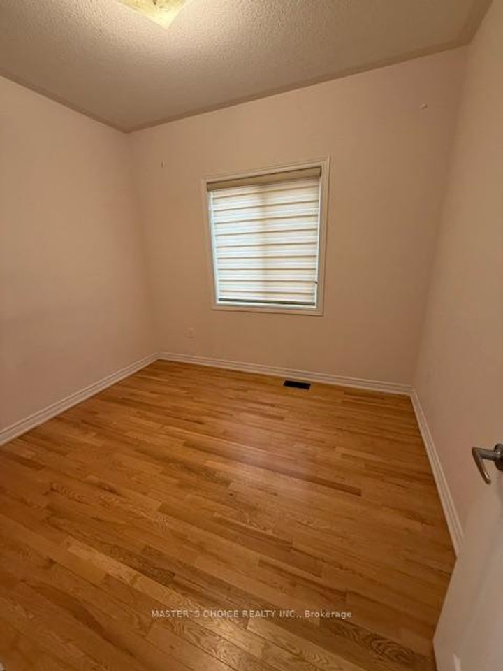 Photo 13 at 56 Clunburry Road, Northwest Brampton, Brampton