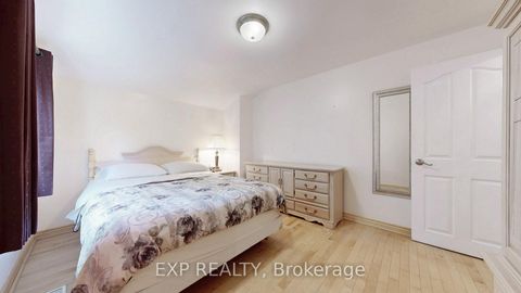 Photo 15 at 6 Abbottswood Road, Bendale, Toronto