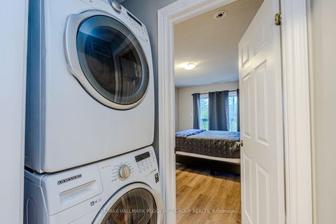 Photo 12 at 30 Hewitt Place, Georgian Drive, Barrie