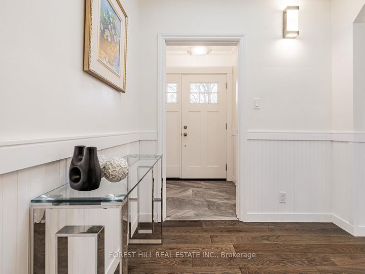 Photo 4 at 137 Citation Drive, Bayview Village, Toronto