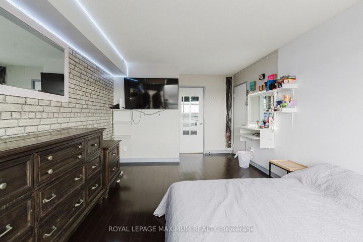 Photo 29 at 1101 - 26 Hanover Road, Queen Street Corridor, Brampton