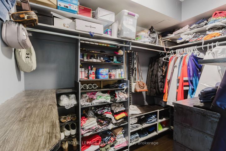 Photo 31 at 1101 - 26 Hanover Road, Queen Street Corridor, Brampton