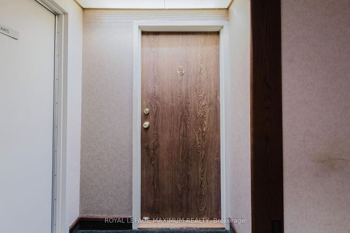 Photo 33 at 1101 - 26 Hanover Road, Queen Street Corridor, Brampton