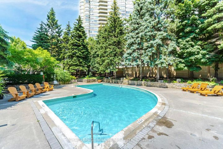 Photo 37 at 1101 - 26 Hanover Road, Queen Street Corridor, Brampton