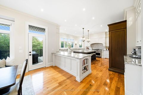 Photo 11 at 79 Grandvista Crescent, Vellore Village, Vaughan