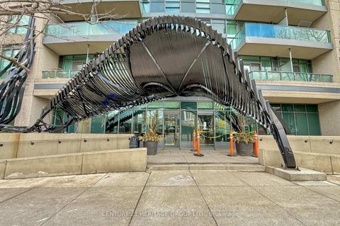 Photo 1 at 2713 - 231 Fort York Boulevard, Niagara, Toronto