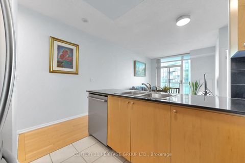 Photo 9 at 2713 - 231 Fort York Boulevard, Niagara, Toronto