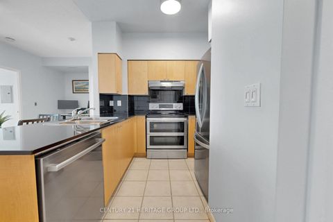 Photo 10 at 2713 - 231 Fort York Boulevard, Niagara, Toronto