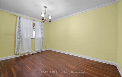 Photo 14 at 14 Burrard Road, Old Rexdale, Toronto