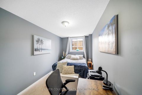 Photo 12 at 4 - 17 Cheltenham Road, Georgian Drive, Barrie