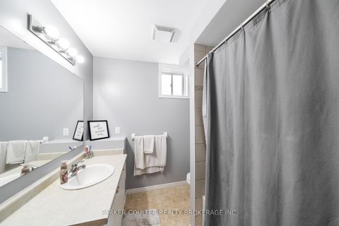 Photo 18 at 4 - 17 Cheltenham Road, Georgian Drive, Barrie