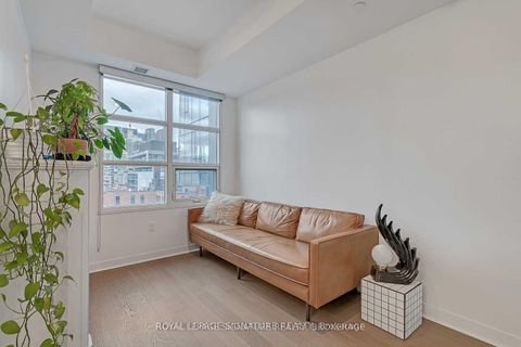 Photo 7 at 804 - 501 Adelaide Street W, Waterfront Communities C1, Toronto