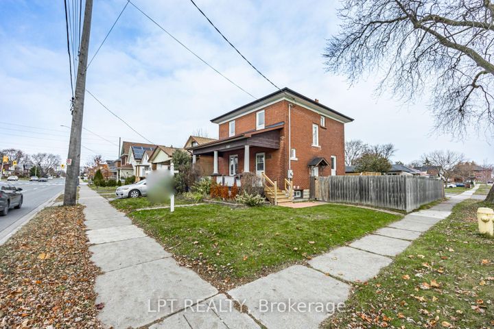 Photo 2 at 201 Ritson Road S, Central, Oshawa