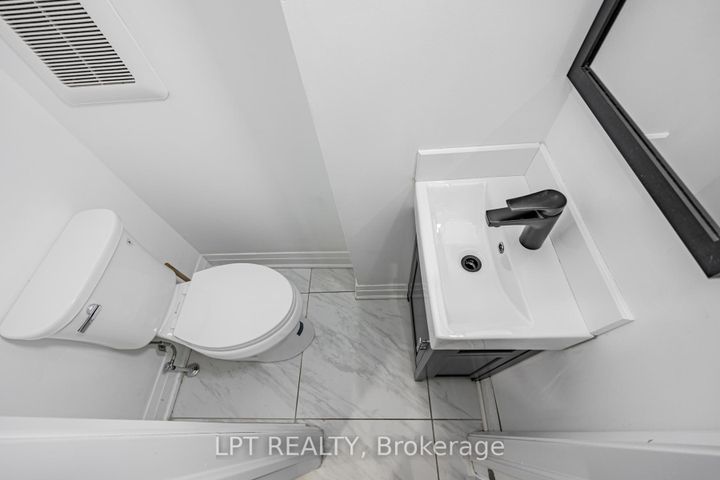 Photo 13 at 201 Ritson Road S, Central, Oshawa