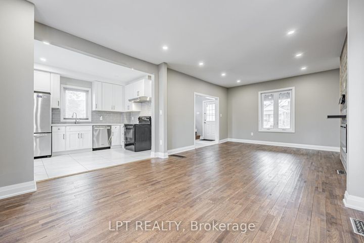 Photo 24 at 201 Ritson Road S, Central, Oshawa