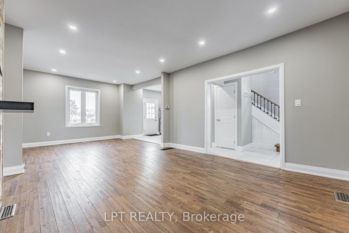 Photo 28 at 201 Ritson Road S, Central, Oshawa