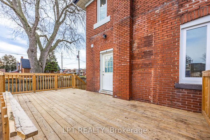 Photo 33 at 201 Ritson Road S, Central, Oshawa