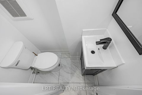 Photo 13 at 201 Ritson Road S, Central, Oshawa