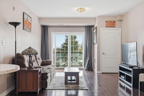 Photo 5 at 303 - 45 Ferndale Drive, Ardagh, Barrie