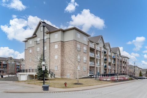 Photo 21 at 303 - 45 Ferndale Drive, Ardagh, Barrie