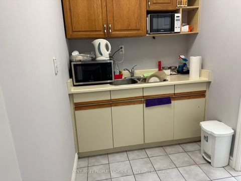 Photo 26 at 21 - 4801 Steeles Avenue W, Humber Summit, Toronto