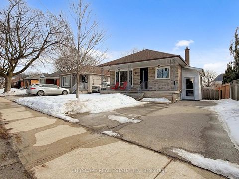 Photo 1 at 87 Savona Drive, Alderwood, Toronto