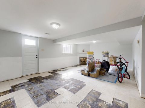 Photo 20 at 87 Savona Drive, Alderwood, Toronto
