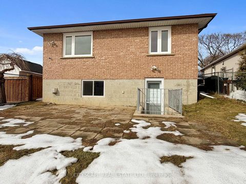 Photo 35 at 87 Savona Drive, Alderwood, Toronto