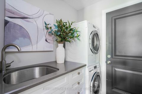 Photo 18 at 21 Marta Crescent, Ardagh, Barrie