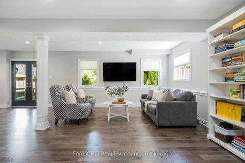 Photo 30 at 21 Marta Crescent, Ardagh, Barrie