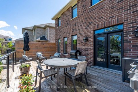 Photo 38 at 21 Marta Crescent, Ardagh, Barrie