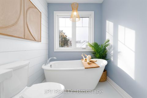 Photo 25 at 258 Andrew Street, Central Newmarket, Newmarket