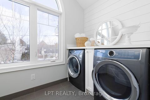 Photo 32 at 258 Andrew Street, Central Newmarket, Newmarket