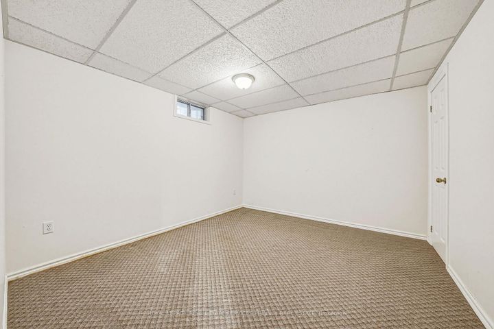 Photo 29 at 1595 Flamborough Circle, East Credit, Mississauga