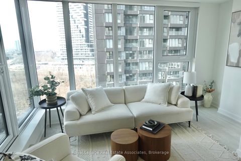 Photo 6 at 1004 - 1 Quarrington Lane, Don Mills, Toronto